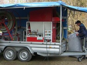 Einblasdämmmaschine mit EPS Einblasdämmstoff