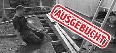 Schadhafte Dämmstoffe entfernen und entsorgen. Ausgebucht!